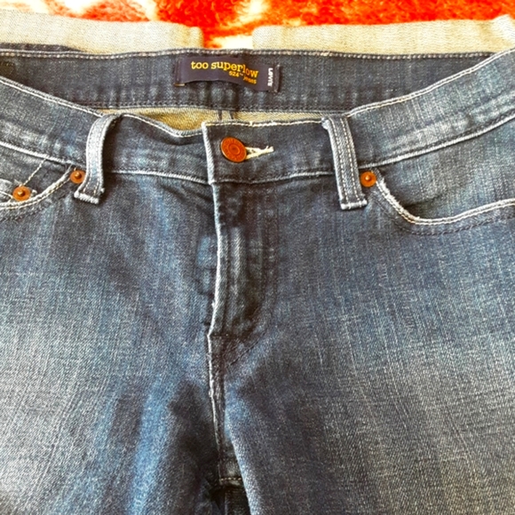 ♥️♥️HP♥️♥️ Levi's Too Superlow 524 jeans - Picture 2 of 4